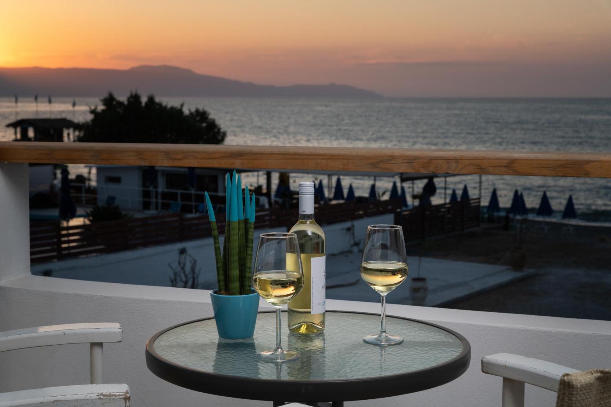 Island Concept Chania Agia Marina Dış mekan fotoğraf